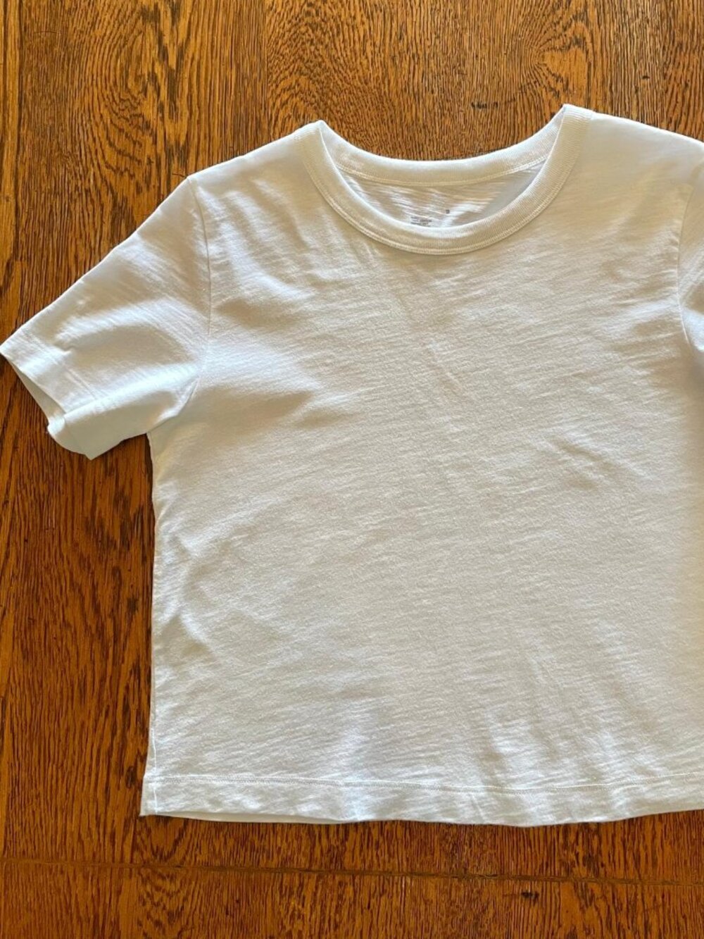 Muji crop tee